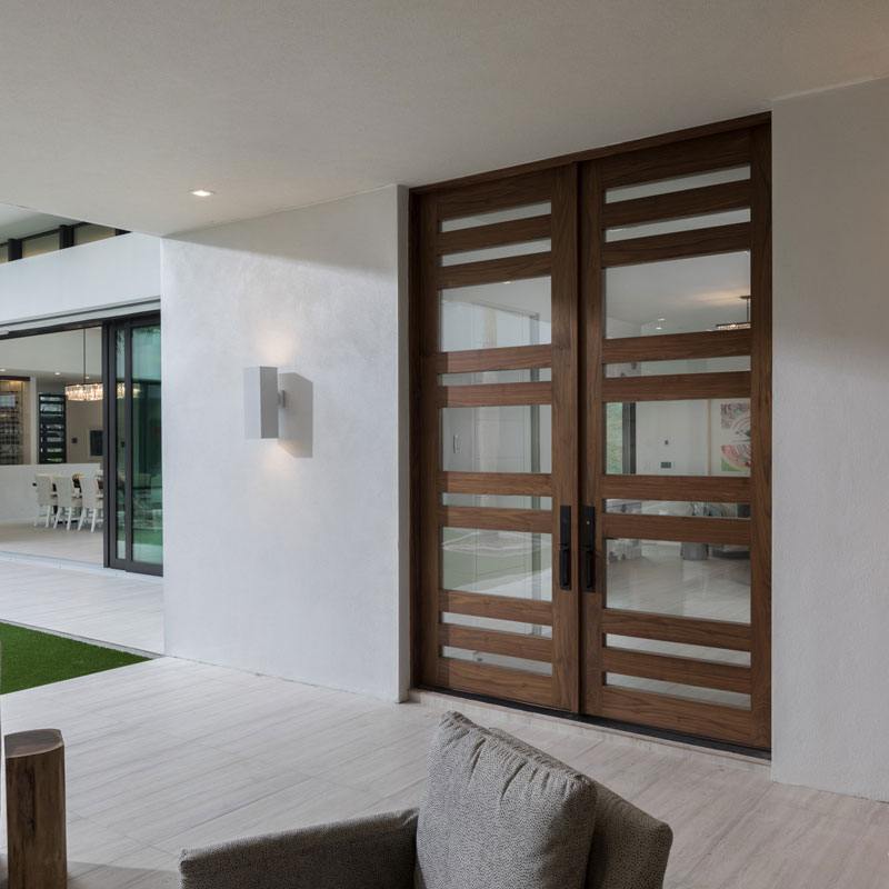 doors Interiér na míru od Šiml Interiér - kuchyně, podlahy, skříně, nábytek, dveře.