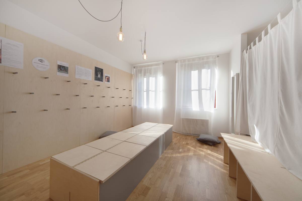Taneční studio Třívrstvá dřevěná podlaha - taneční studio