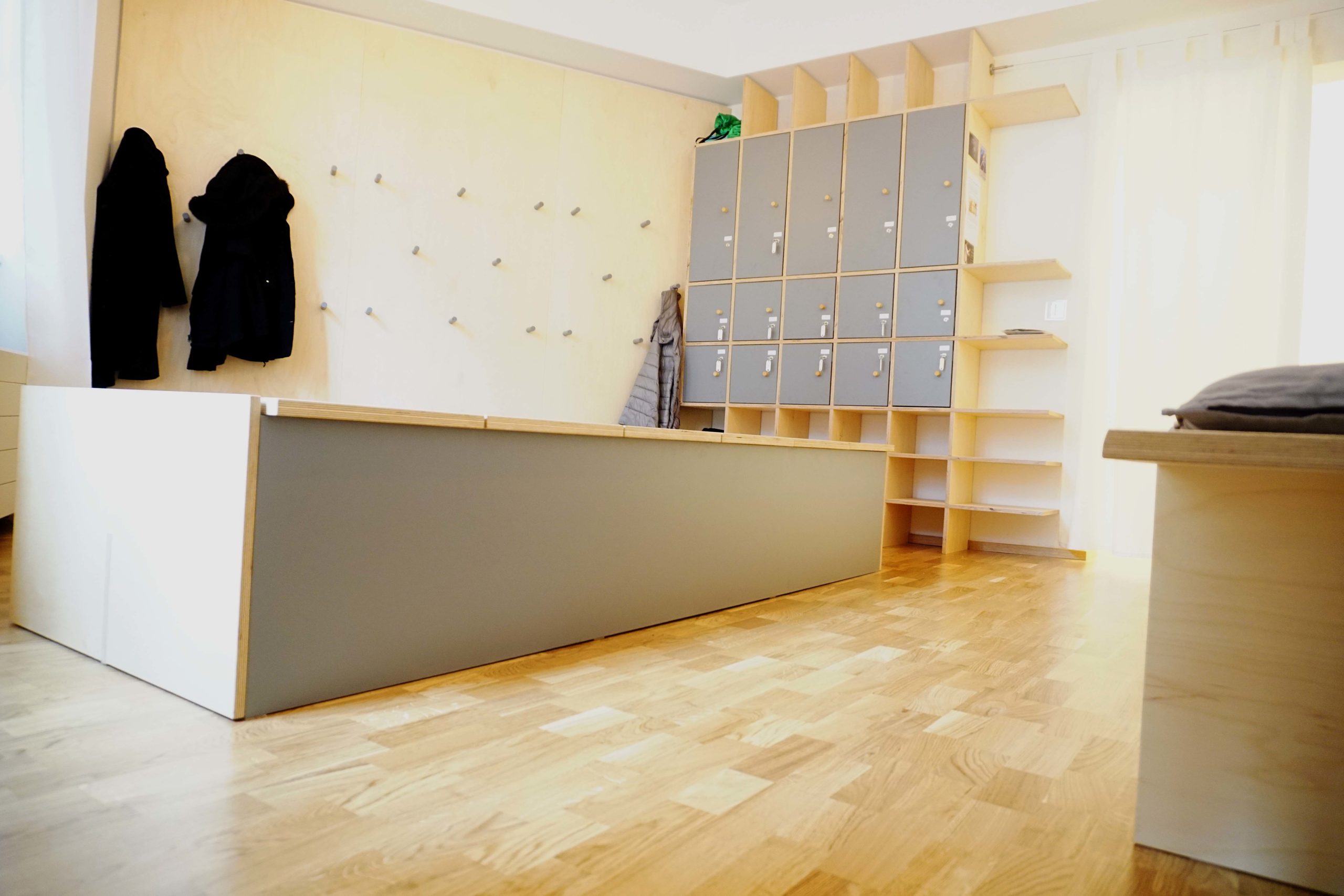Taneční studio Třívrstvá dřevěná podlaha - taneční studio