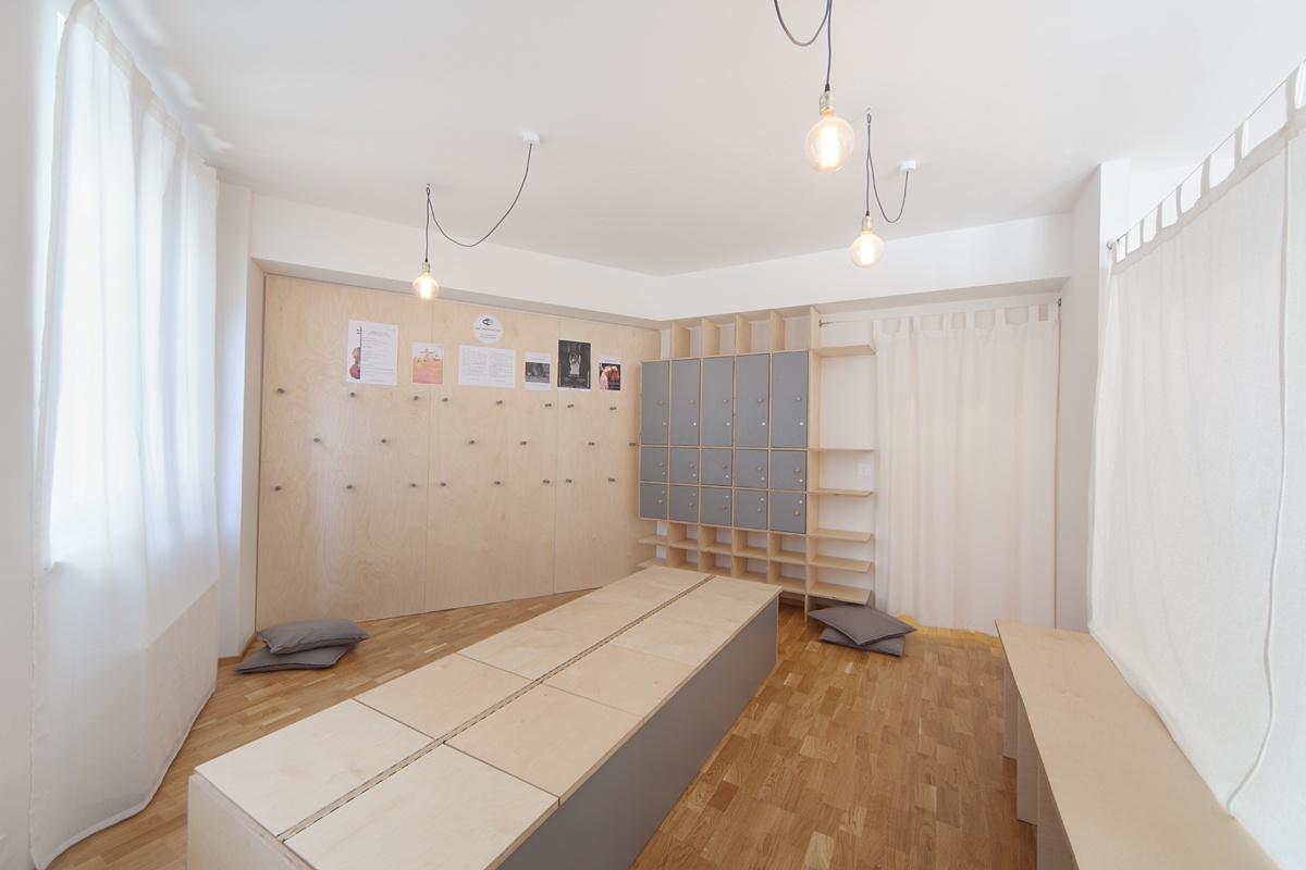 Taneční studio Třívrstvá dřevěná podlaha - taneční studio
