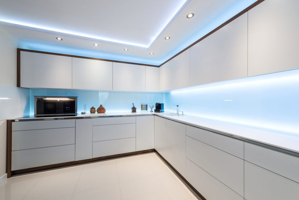 Luxusní provedení kuchyně na míru Moderní kuchyně na míru